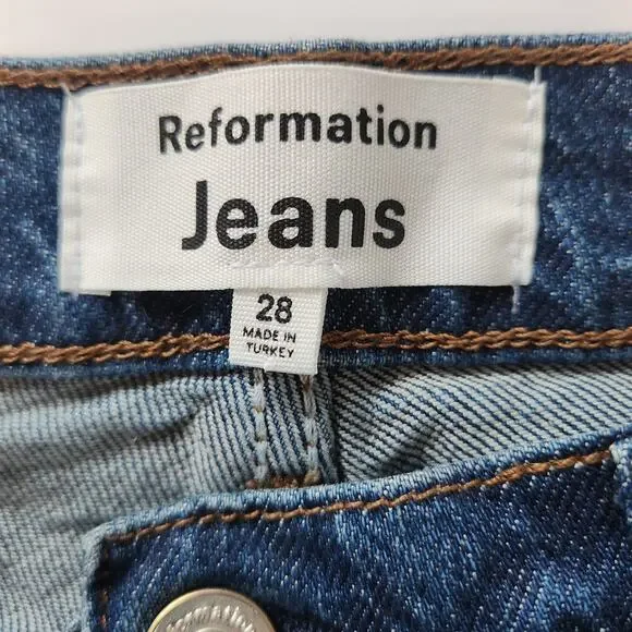 Reformation Liza Ultra High Rise Straight Jeans, Huntington Wash, size 28 - Picture 4 of 11